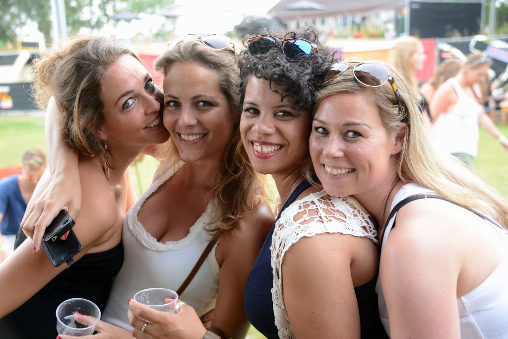 ../Images/Loungefest 2015 0530.jpg